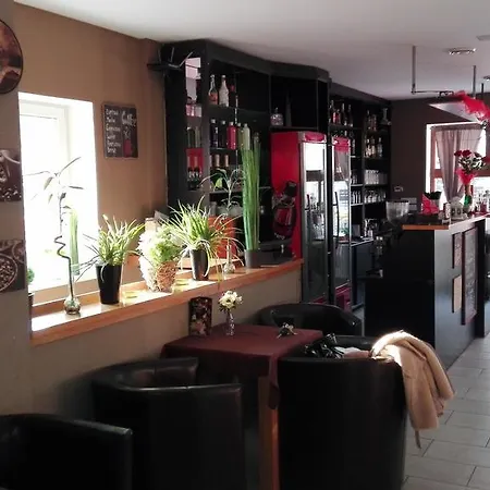 Pensionat Fox Nemšová