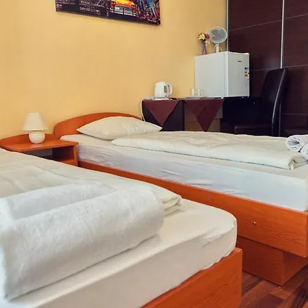 Fox Guest house 2*