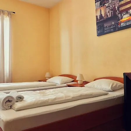 Fox Guest house 2*